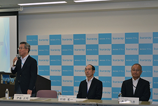 左から、伊藤社長、阿部イソプレンカンパニー長、髙井ジェネスタ事業部長